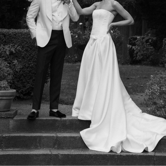 KHYA Aspen White Wedding Gown - Picture 3 of 5